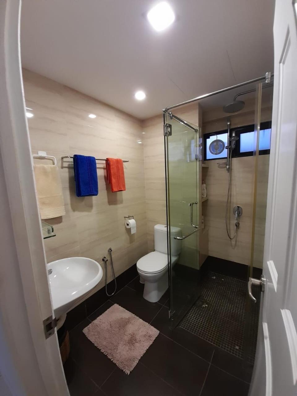Susie'S Resort Seaview Suites At Sri Sayang Batu Feringgi Exterior foto